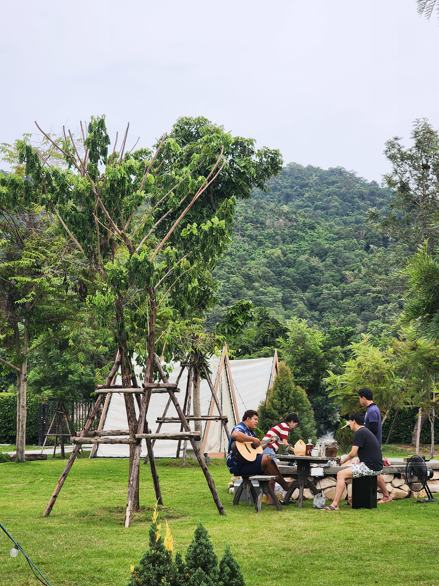 ภาพบบรยากาศภายนอกกระโจม 6 ถึง 7 - 5